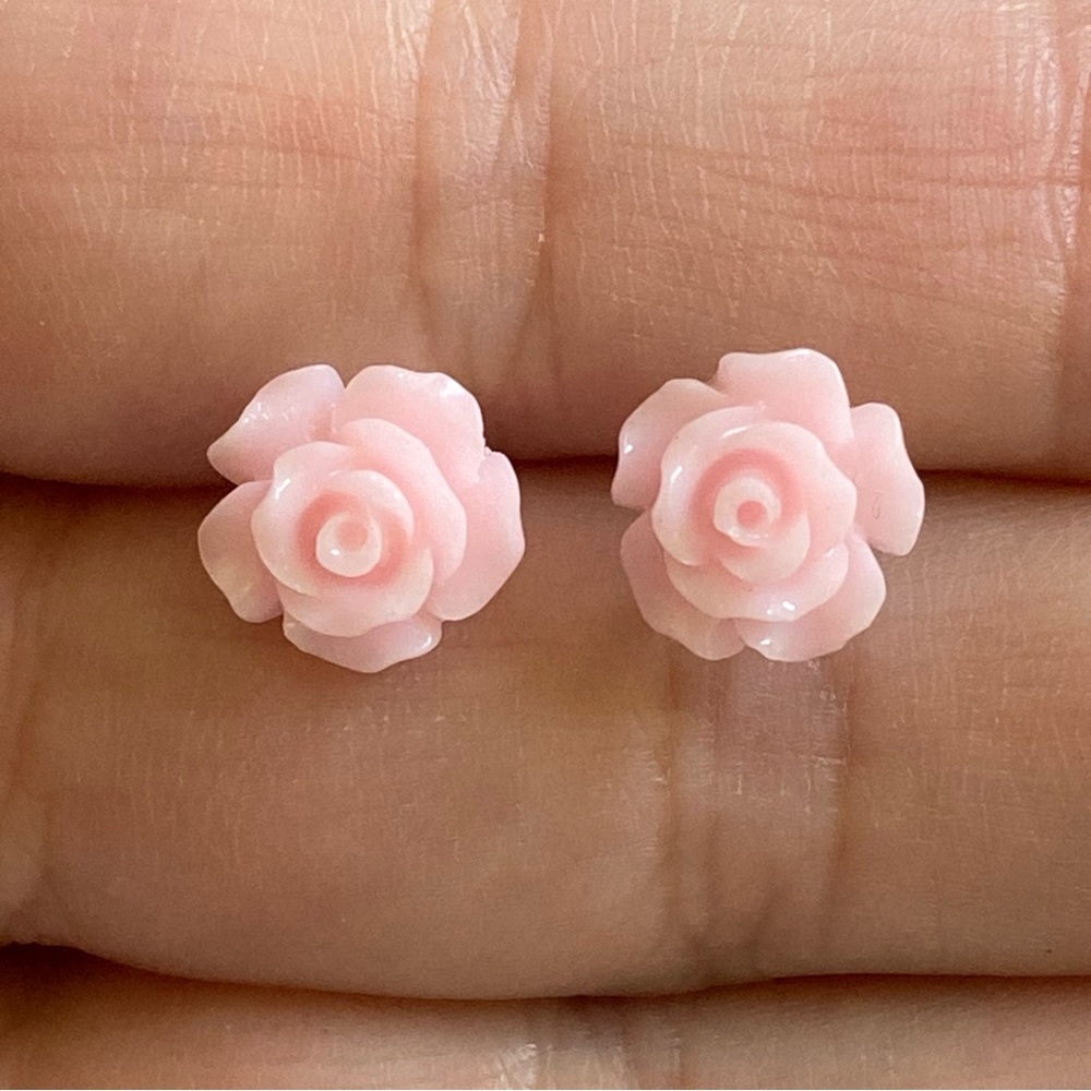 Dainty Light Pink Rose Stud Earrings